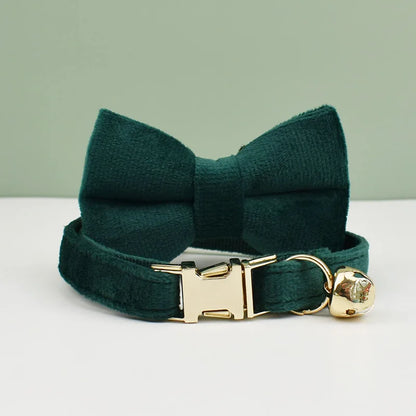 Velvet Furvio Shop cat collar with bowknot, personalized design, bell, and adjustable strap for cats.