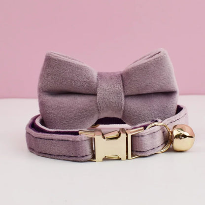 Luxurious velvet cat collar with a bow tie by Furvio Shop, featuring a soft texture and stylish design for feline accessories.