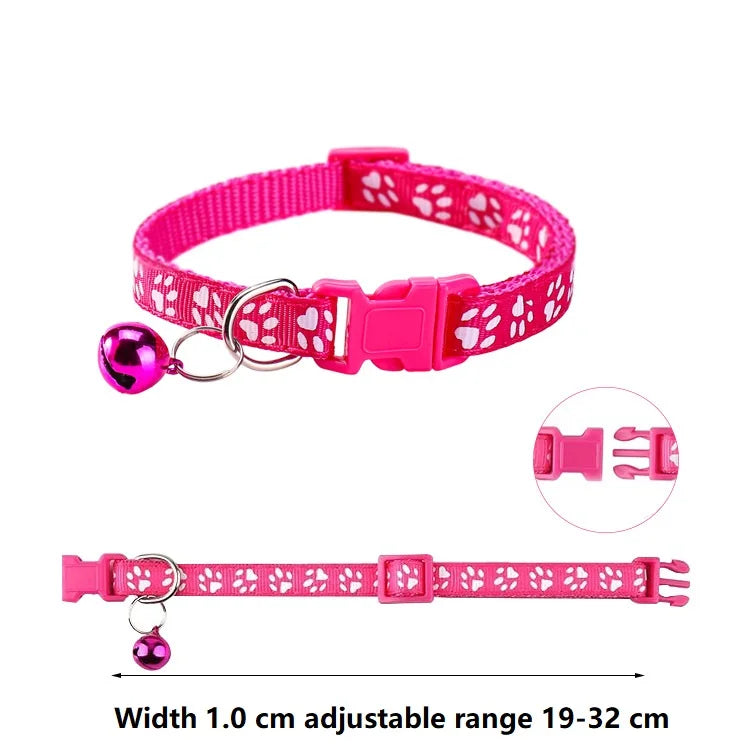 Reflective paw print breakaway collar for cats from Furvio Shop, featuring a safety breakaway design and reflective paw print pattern.