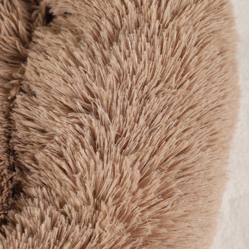 Ultra-soft plush paw-shaped pet bed by Furvio Shop, winter warm and cozy for small dogs and cats.