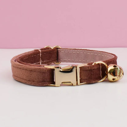 Elegant velvet cat collar with a bow tie from Furvio Shop, featuring a soft, luxurious texture and stylish accessory for cats.