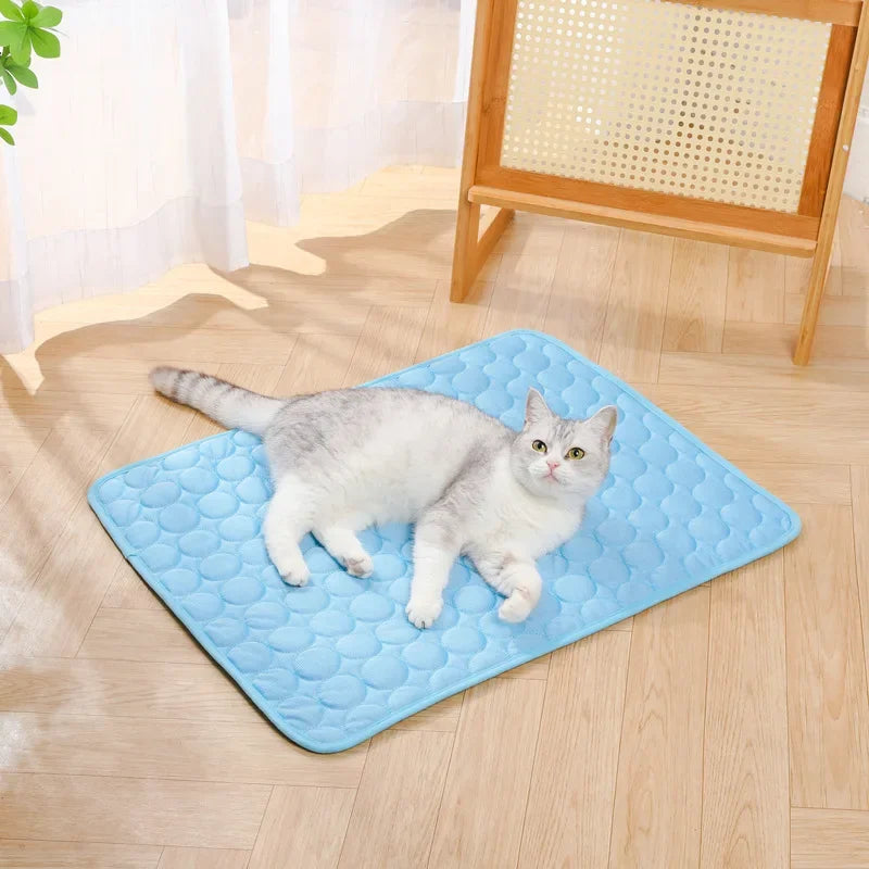 Breathable Ice Silk Pet Cooling Mat | FurvioShop