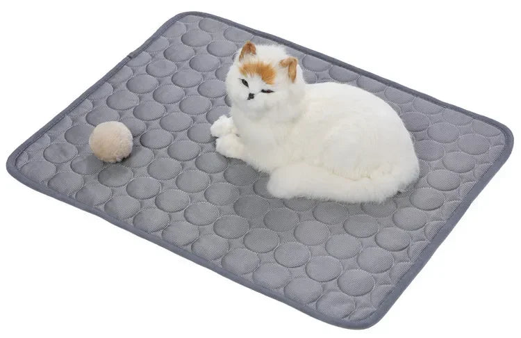 Breathable Ice Silk Pet Cooling Mat | FurvioShop